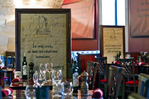 Wine Bar Le Cheval Blanc Nîmes